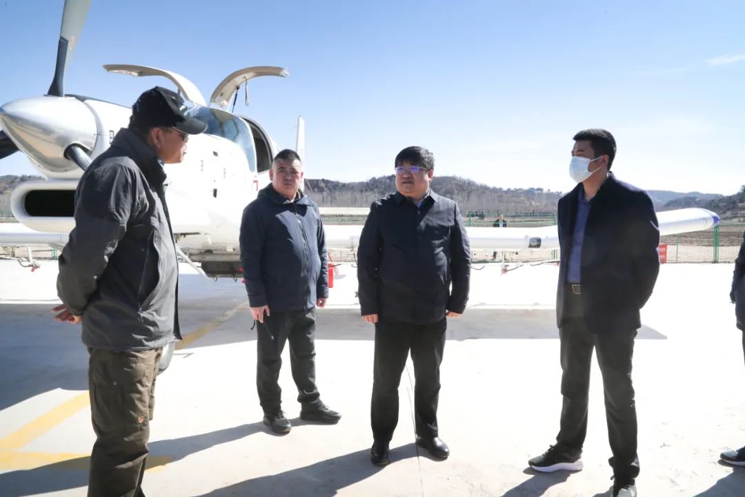 赵永进到沁源县航空飞行营地进行调研